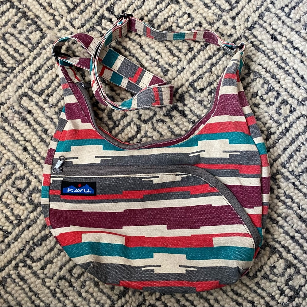 KAVU Women's Geometric Shoulder Bag - Red, Teal, Gray